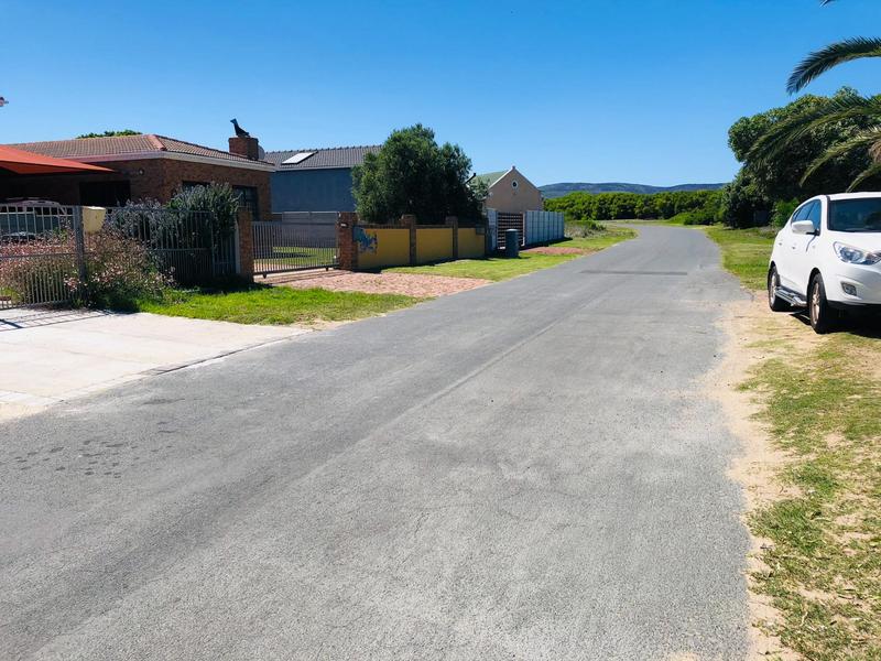 2 Bedroom Property for Sale in De Kelders Western Cape